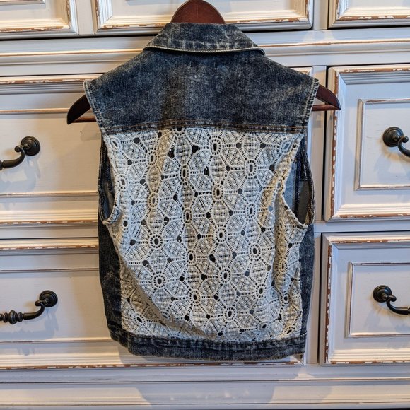 Denim Vest with Crochet Back - Picture 2 of 9